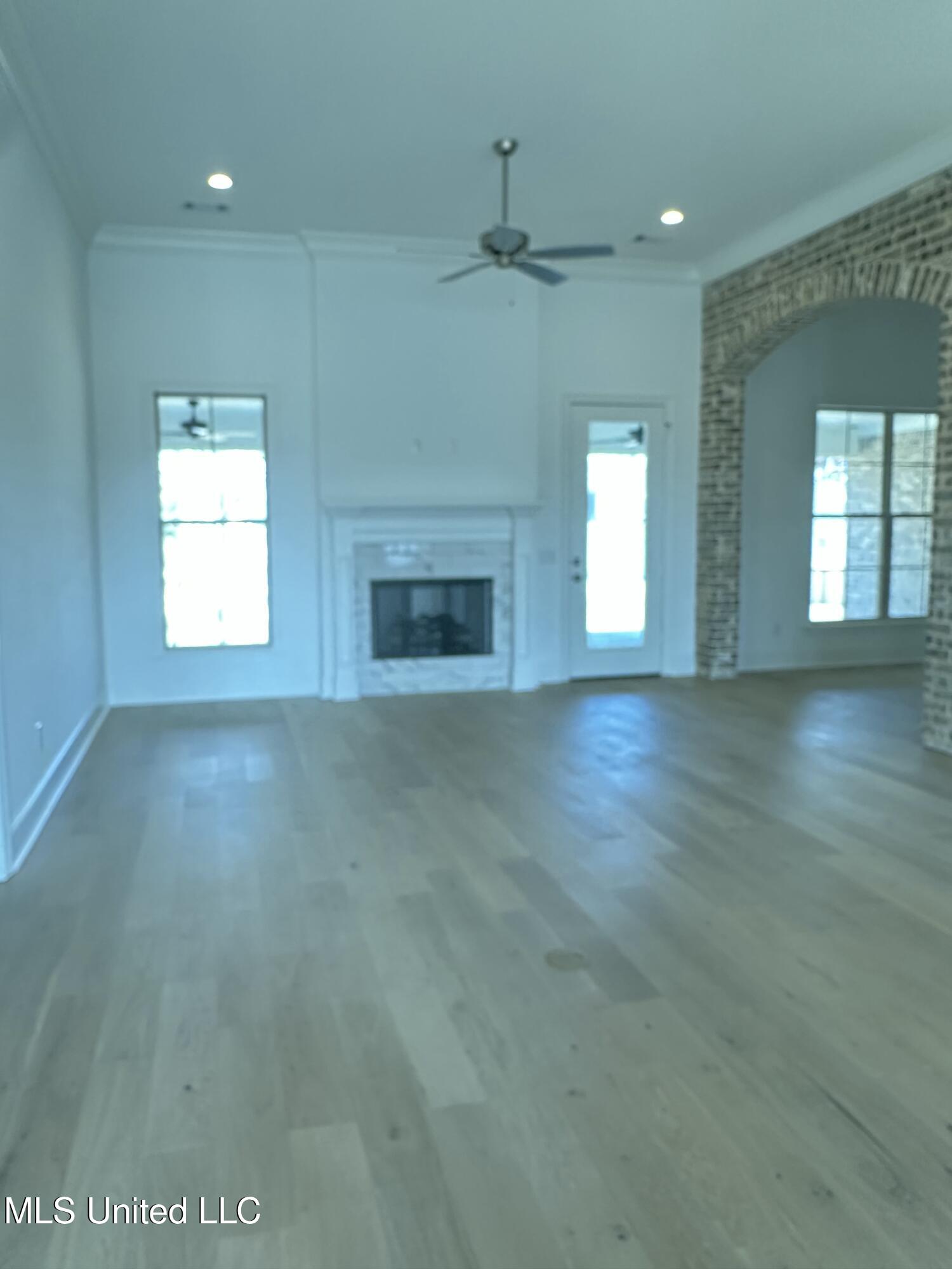 371 Wellstone Place Madison, MS 39110 - Photo 2 of 33 IMG_4792