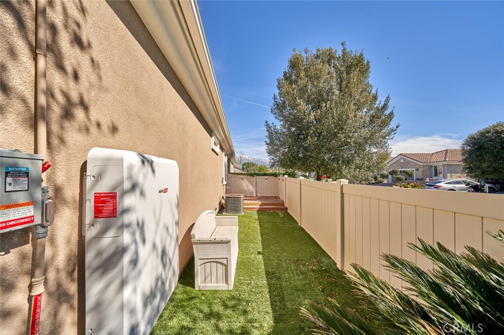 1143 Saguara Road Beaumont, CA 92223 - Photo 27 of 66