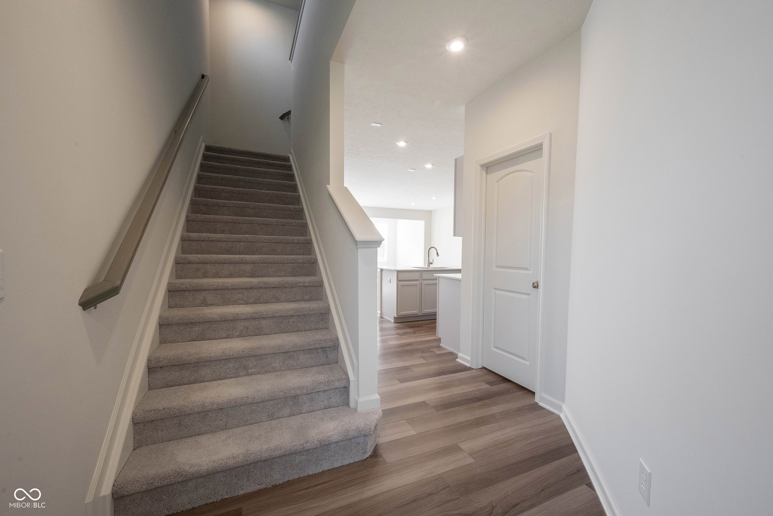 14257 Tenbury Way Fishers, IN 46037 - Photo 4 of 67