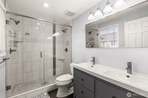 $790,000 | 19234 121st Place Southeast, Kent, WA 98031