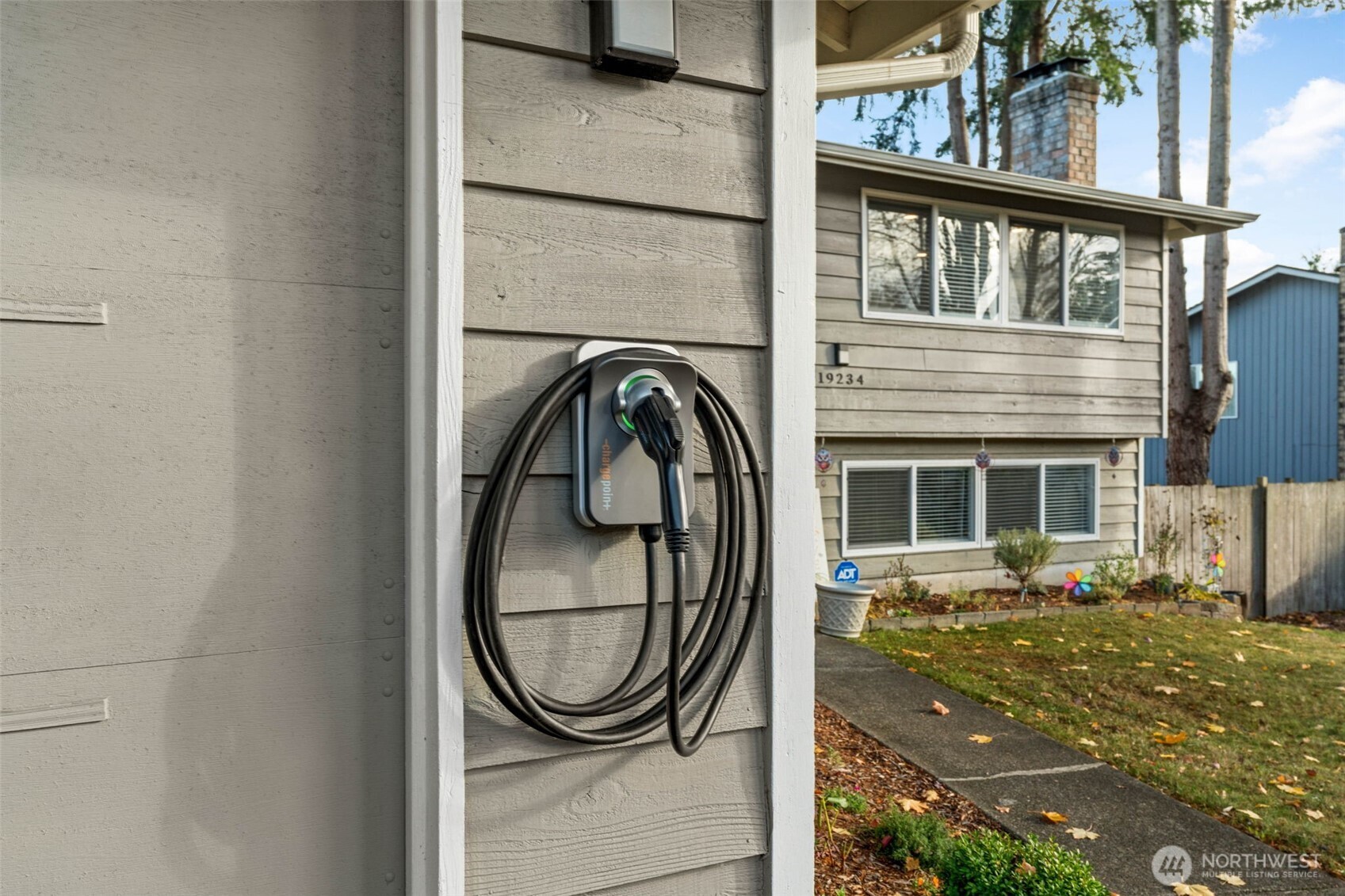19234 121st Place Southeast Kent, WA 98031 - Photo 28 of 37 a view of a porch with a table and chairs