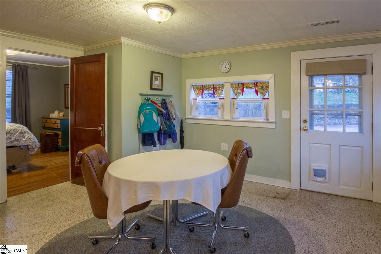 23 South Fairfield Road Greenville, SC 29605 - Photo 22 of 30 Gallery Image 22