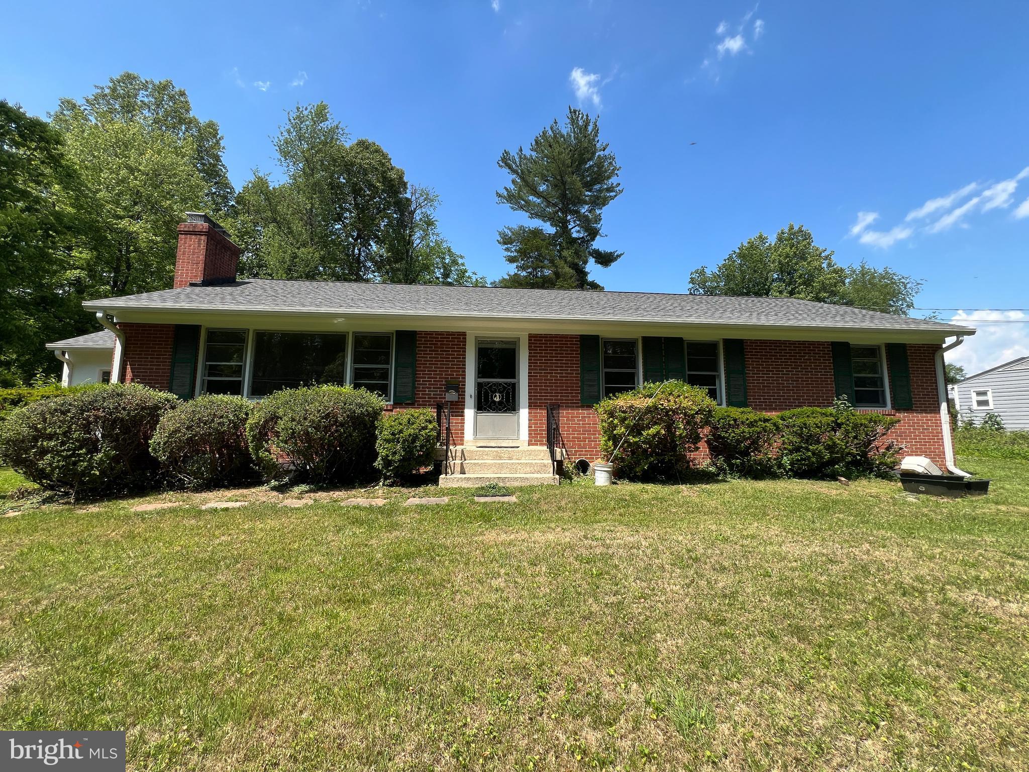 10001 Woodhill Road Bethesda, MD 20817 - Photo 3 of 30 Front of Home