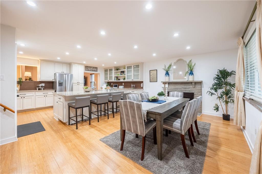 430 Amherst Avenue Coraopolis, PA 15108 - Photo 5 of 33 a view of a dining area with furniture and a kitchen