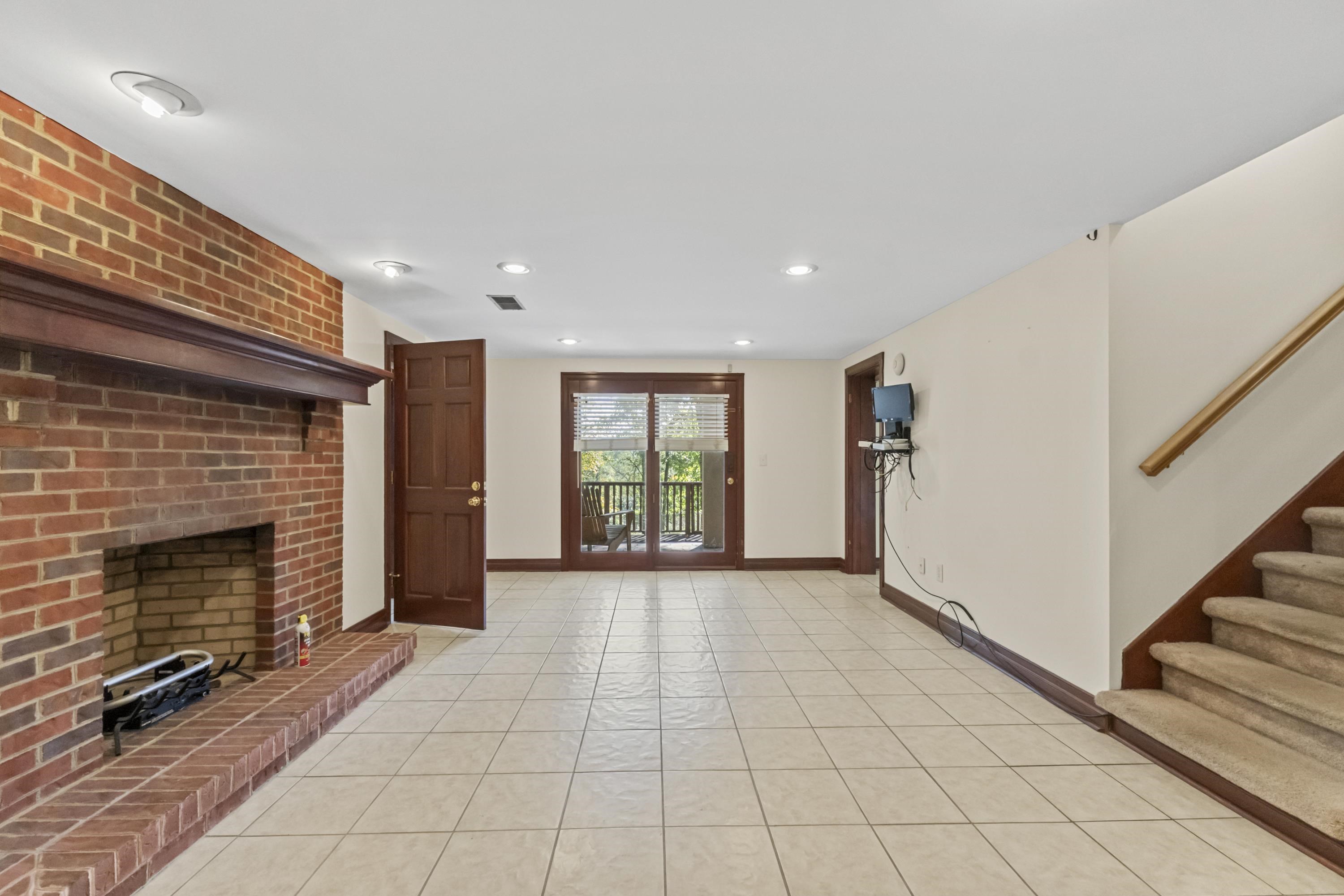 415 Bellefonte Princess Road Ashland, KY 41101 - Photo 27 of 36