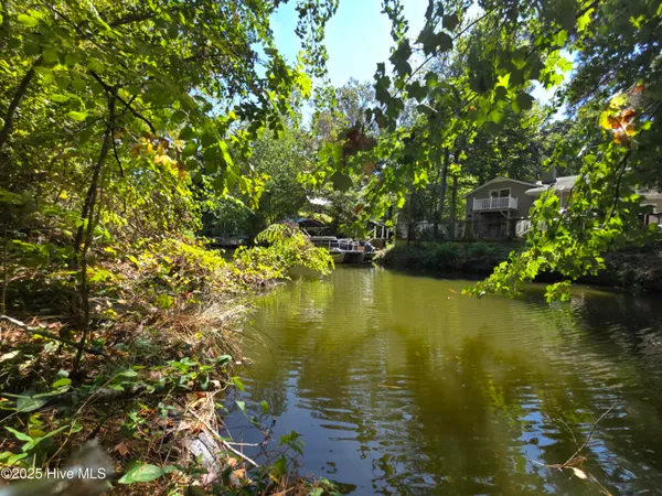 $50,000 | 33-34 Leeward Drive, Hertford, NC 27944