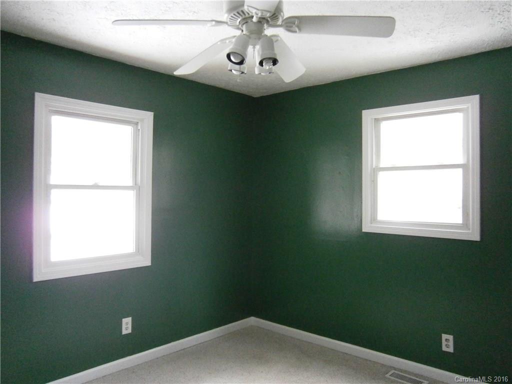 146 Bethany Church Road Fairview, NC 28730 - Photo 11 of 18 Gallery Image 11