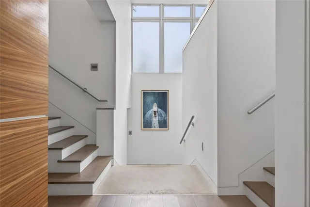 $2,580,000 | 1617 Palmetto Lane, Sarasota, FL 34236