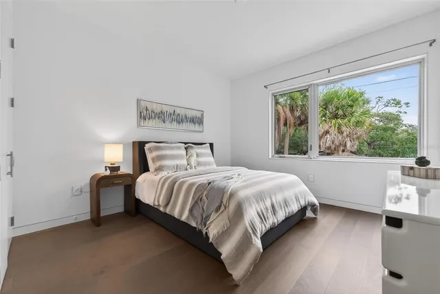 $2,580,000 | 1617 Palmetto Lane, Sarasota, FL 34236