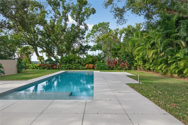 $2,580,000 | 1617 Palmetto Lane, Sarasota, FL 34236