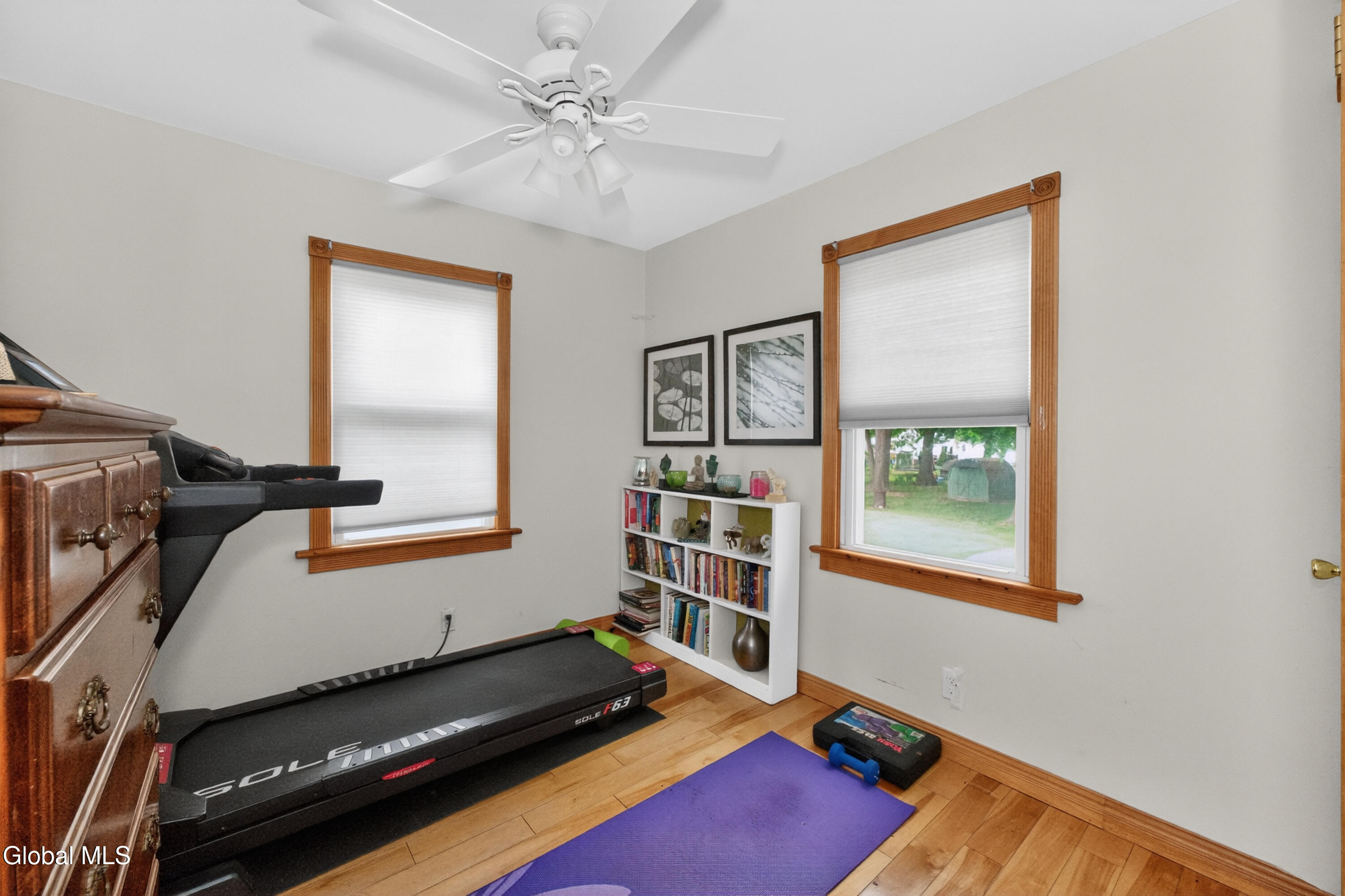 48 Schoolhouse Road Guilderland, NY 12203 - Photo 18 of 44 1 Apt Up 12