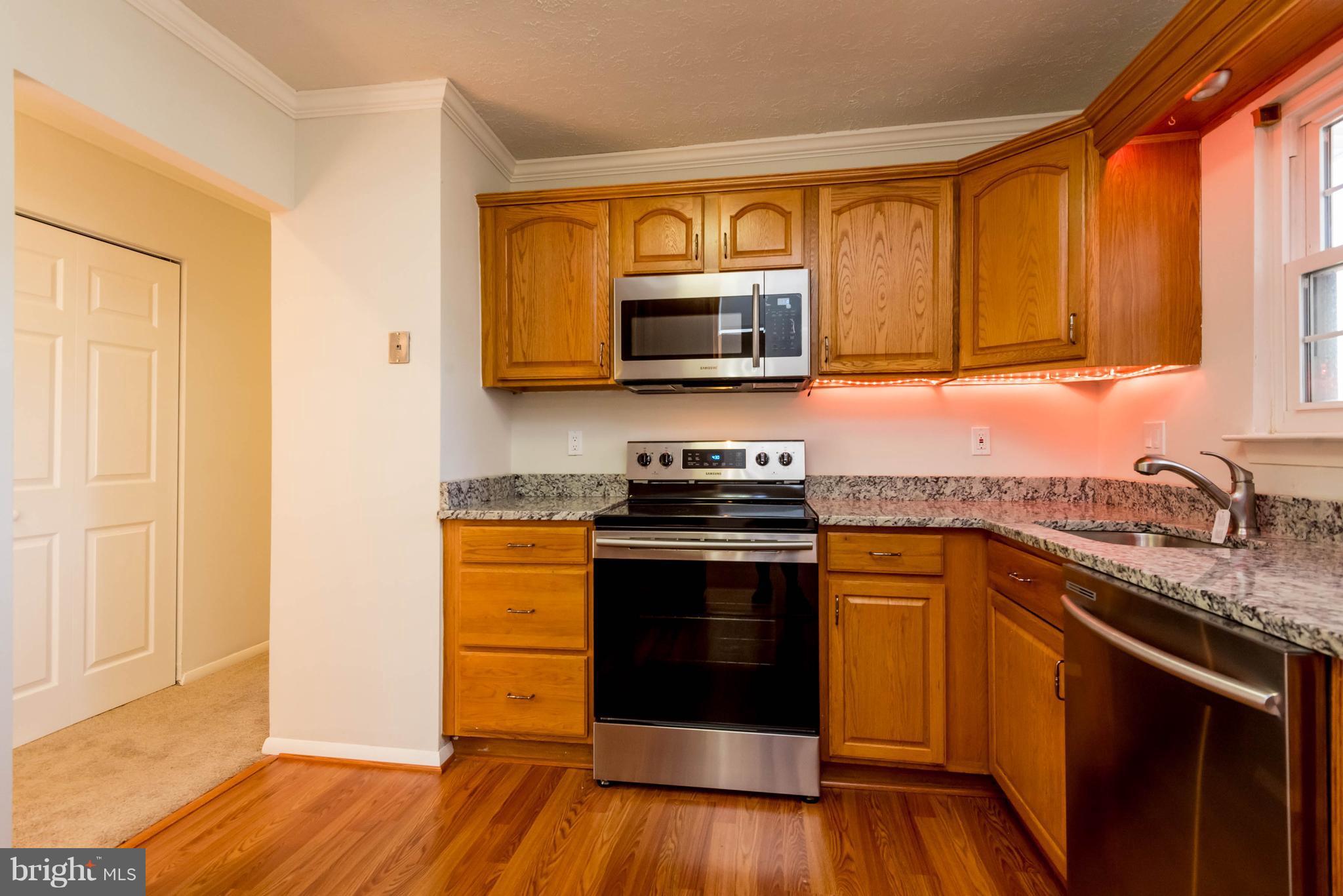 9704 Butterfly Lane Springdale, MD 20721 - Photo 8 of 29 Kitchen