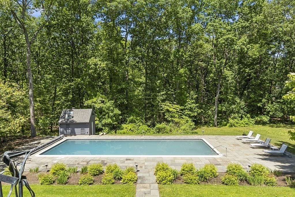 70 Davison Drive Lincoln, MA 01773 - Photo 34 of 37