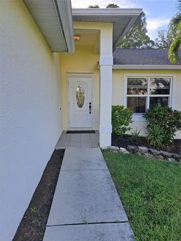 $2,100 | 3511 Ames Street, Punta Gorda, FL 33950