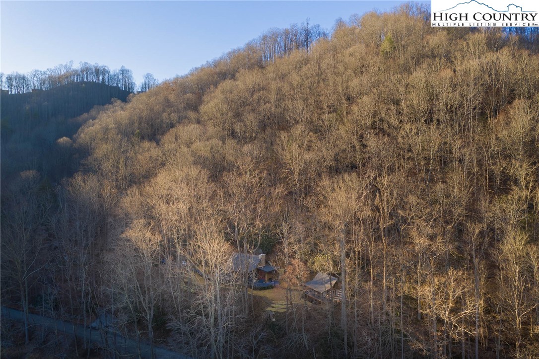 2133 Watauga River Road Sugar Grove, NC 28679 - Photo 40 of 43 Gallery Image 40