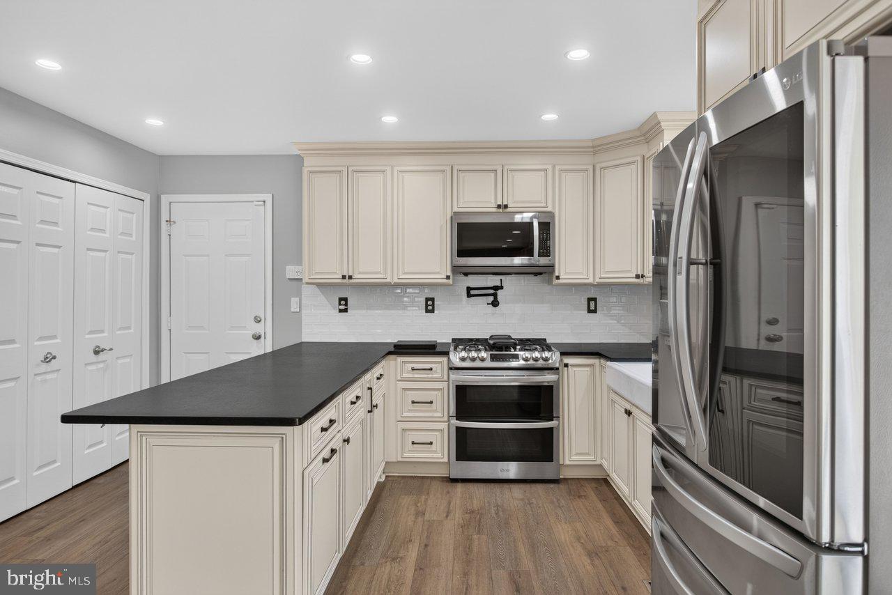 220 Oates Road Star Tannery, VA 22654 - Photo 26 of 109