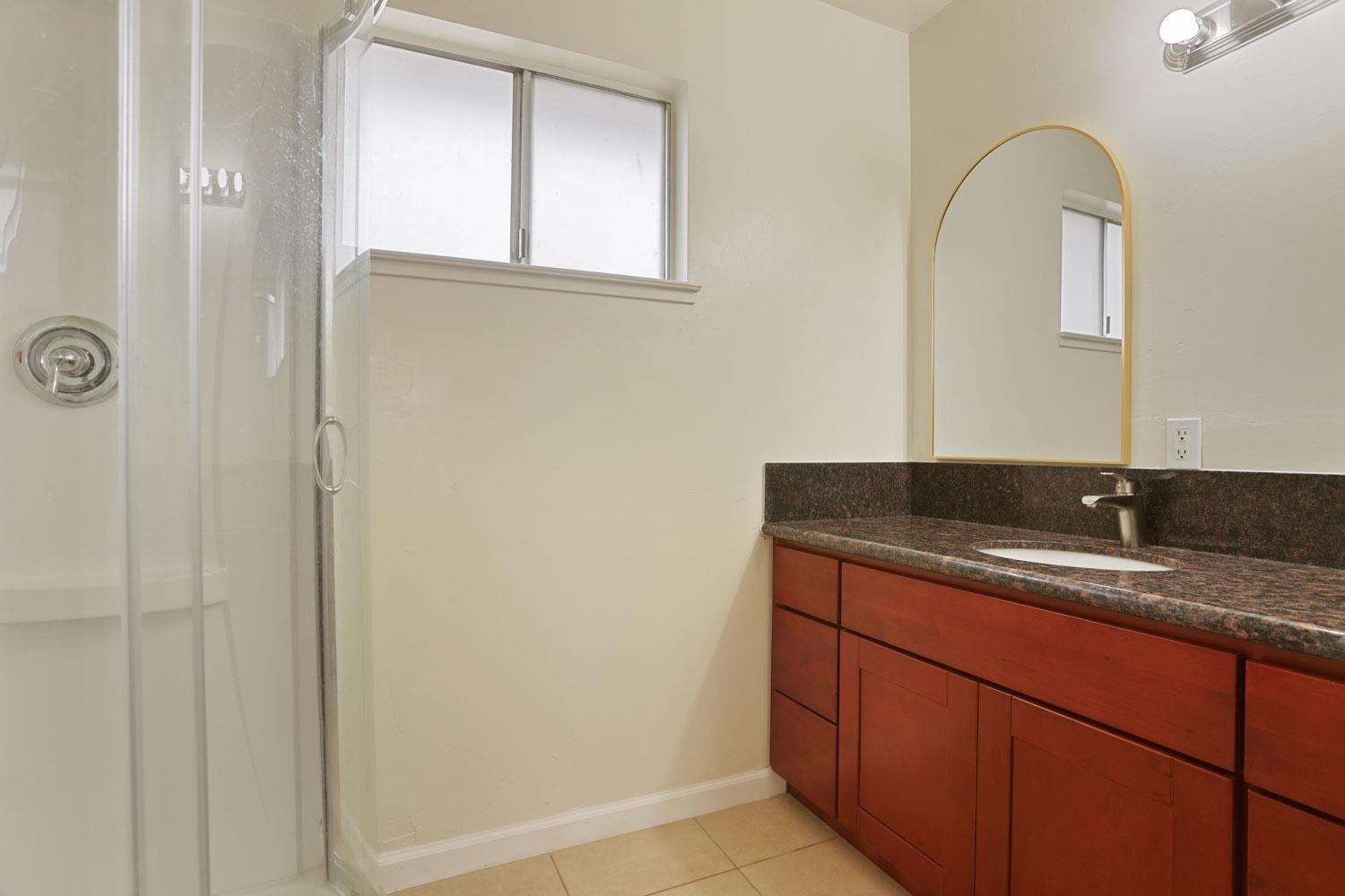 8595 Bradshaw Road Elk Grove, CA 95624 - Photo 13 of 28