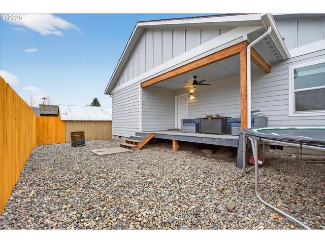 $355,000 | 2160 Wabash Avenue, Baker City, OR 97814