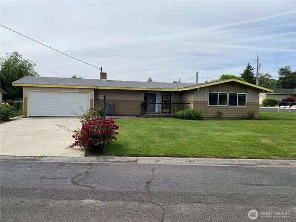 $259,900 | 19529 Braeburn Drive Northwest, Soap Lake, WA 98851
