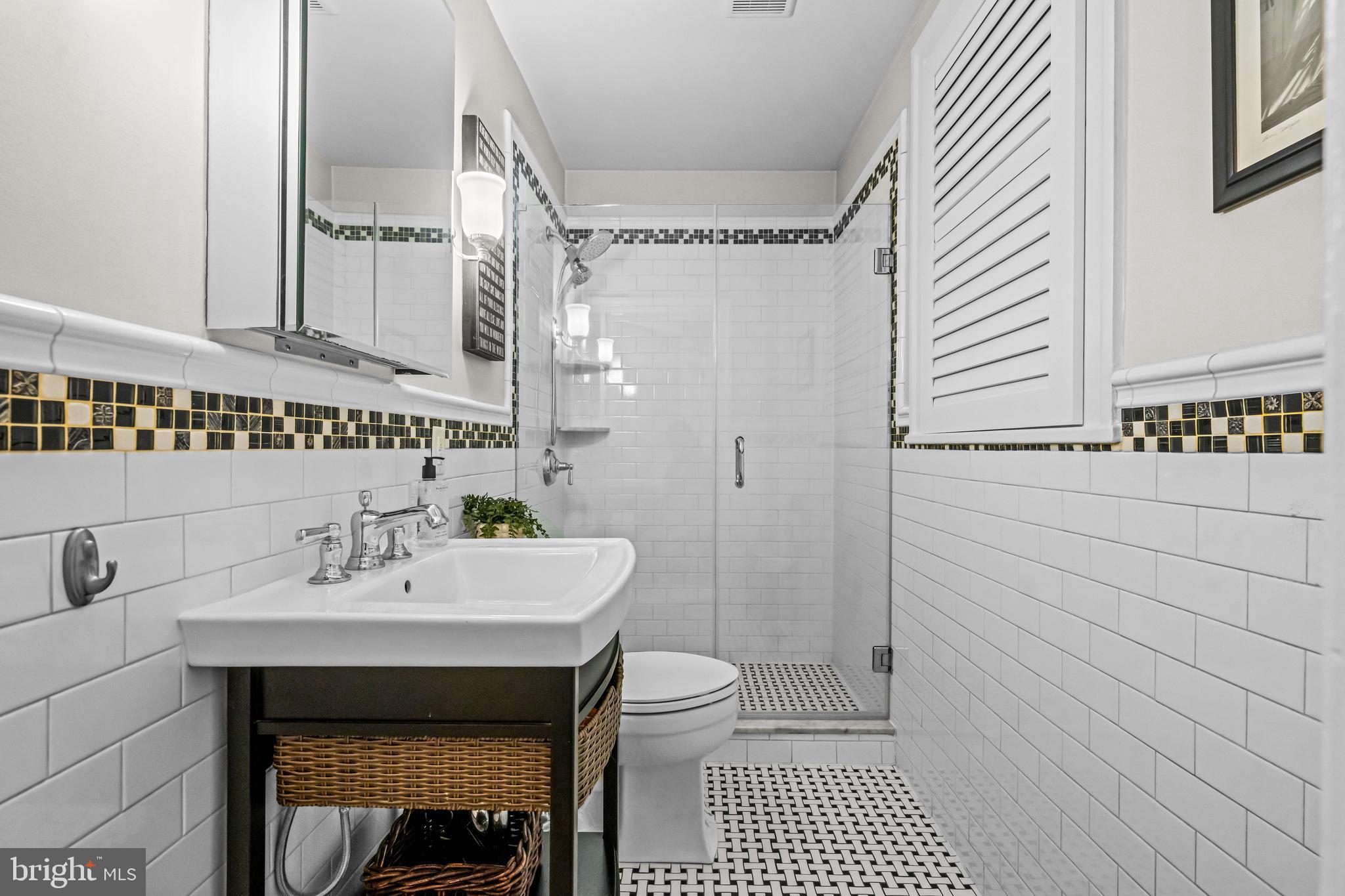 38 Tanner Street Haddonfield, NJ 08033 - Photo 25 of 70 Main floor hall bath