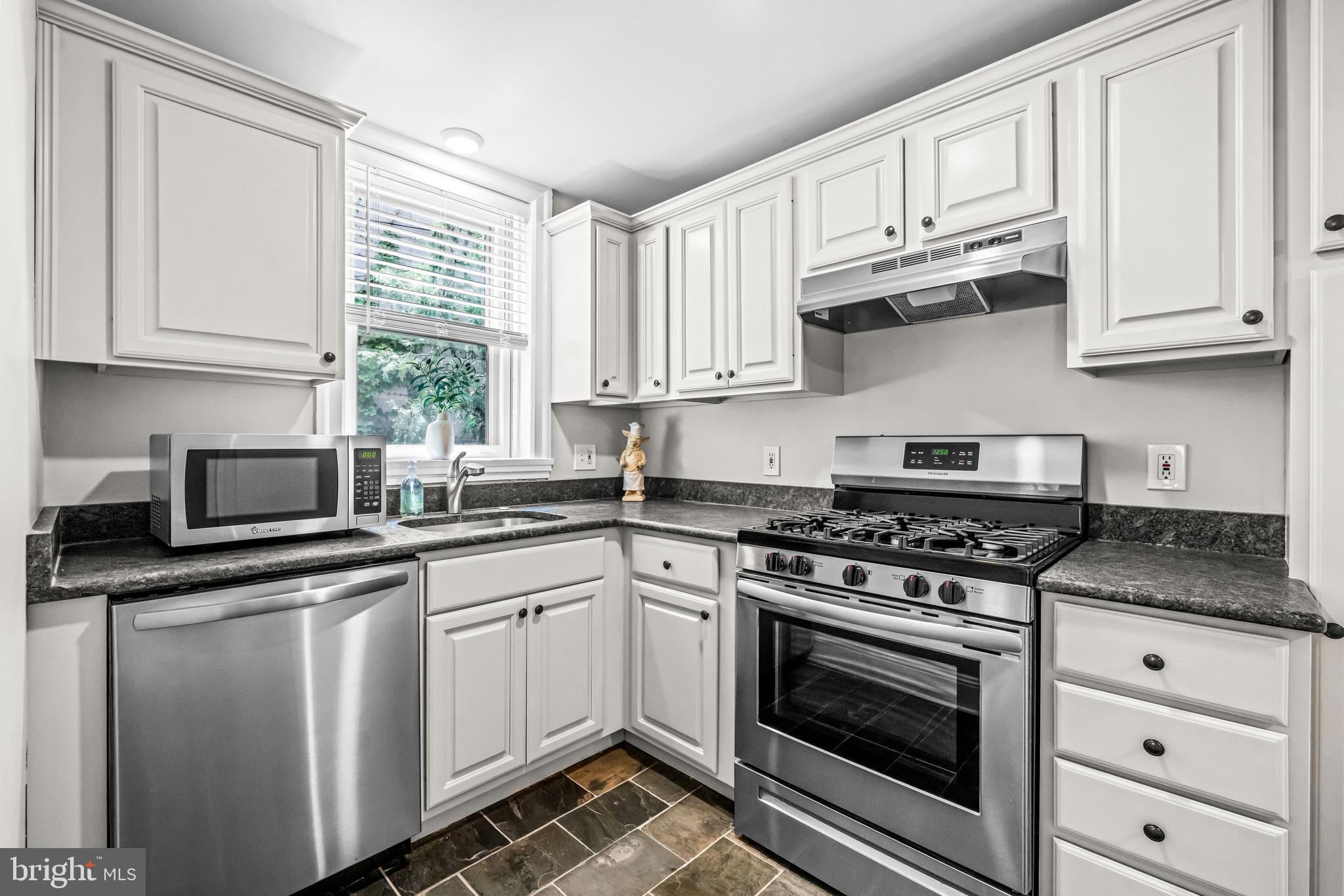 38 Tanner Street Haddonfield, NJ 08033 - Photo 43 of 70