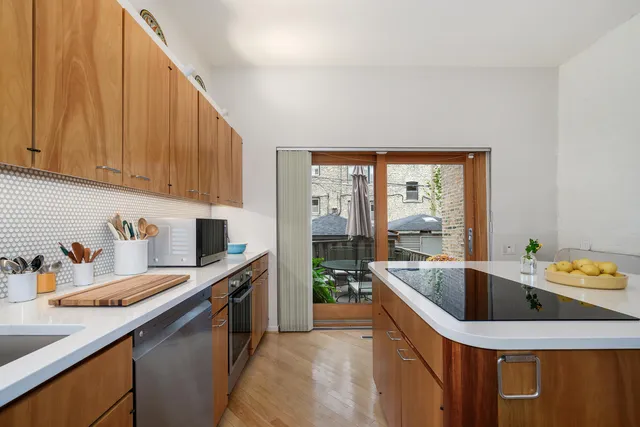 $2,150,000 | 2729 North Hampden Court, Chicago, IL 60614