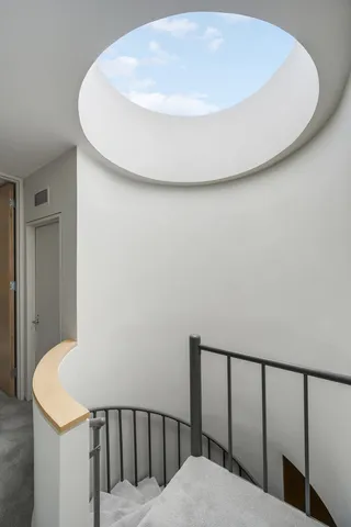 $2,150,000 | 2729 North Hampden Court, Chicago, IL 60614