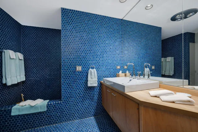 $2,150,000 | 2729 North Hampden Court, Chicago, IL 60614