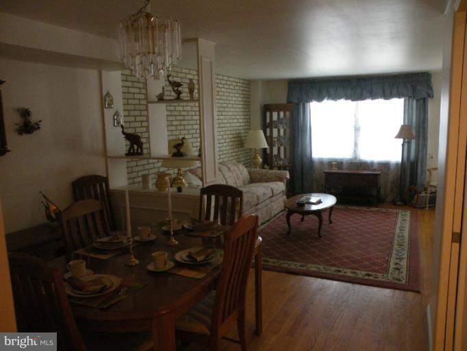 1040 Grovehill Road Halethorpe, MD 21227 - Photo 11 of 29 Family Room