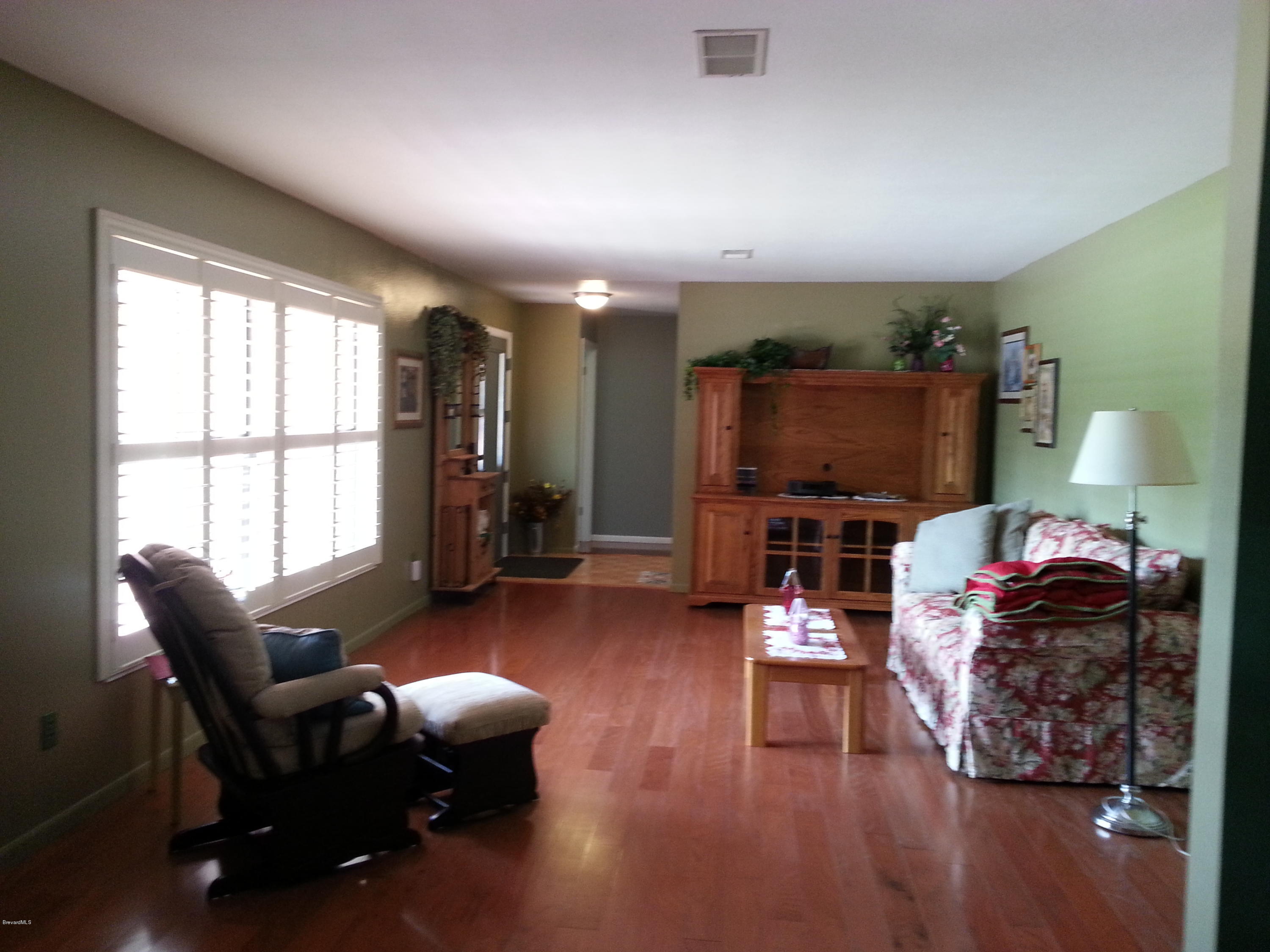 1849 North Carpenter Road Titusville, FL 32796 - Photo 7 of 32 20160421_153131