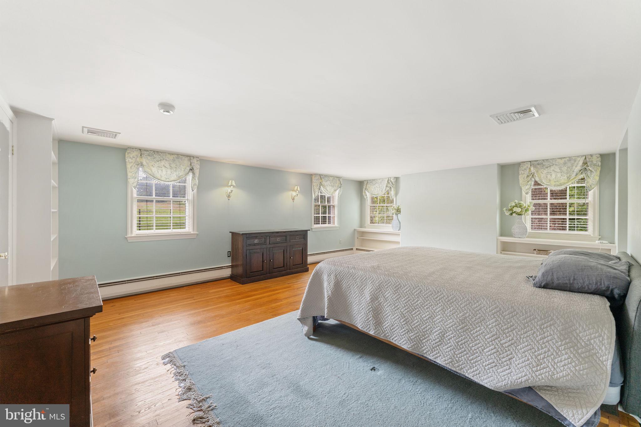 2287 South Valley Road Berwyn, PA 19312 - Photo 23 of 49