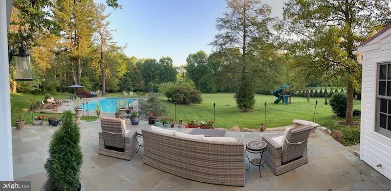 2287 South Valley Road Berwyn, PA 19312 - Photo 41 of 49