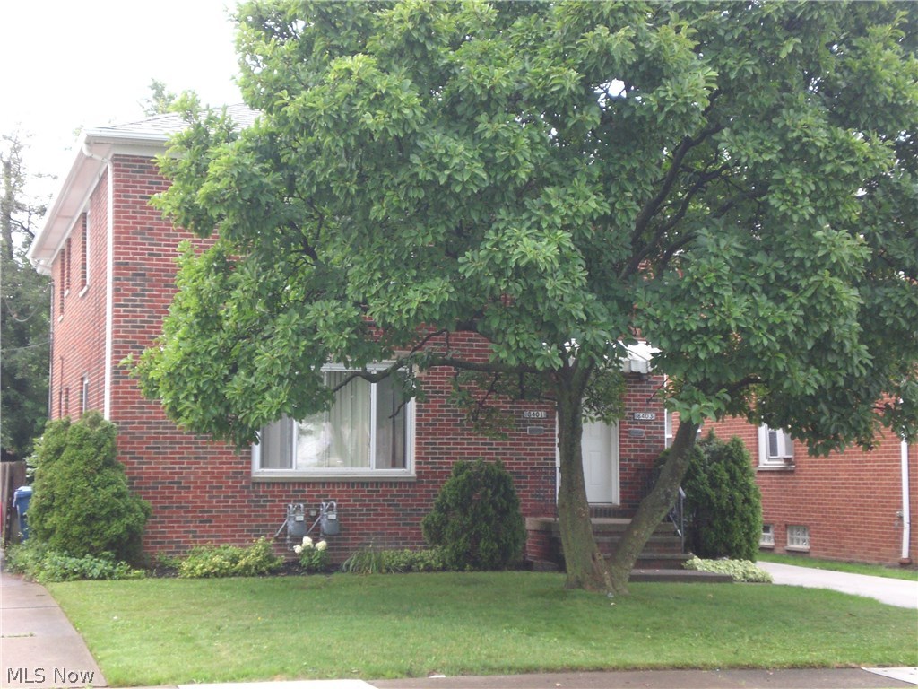 8401-03 Pelham Drive Parma, OH 44129 - Photo 18 of 18