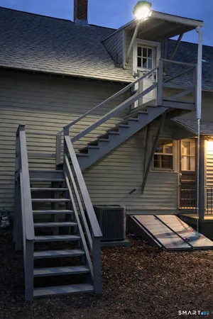 $1,545 | 149 East Main Street, Unit 5, Clinton, CT 06413