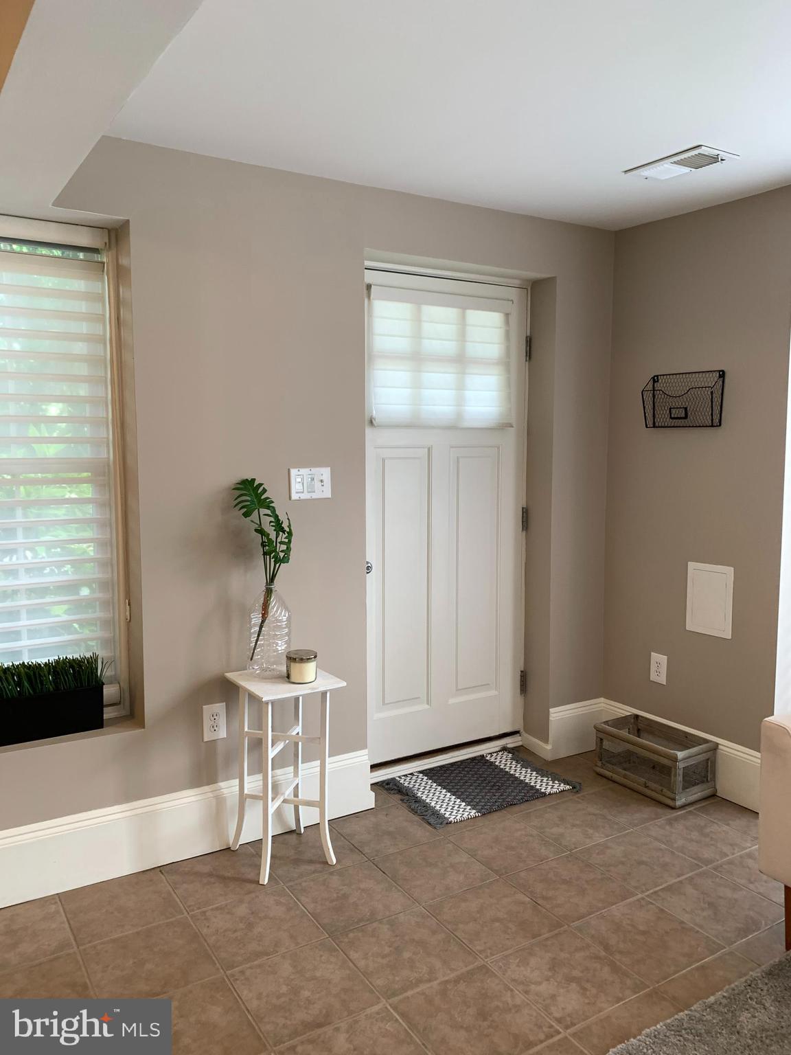 5 Sergeant Street Princeton, NJ 08540 - Photo 12 of 51 Entry