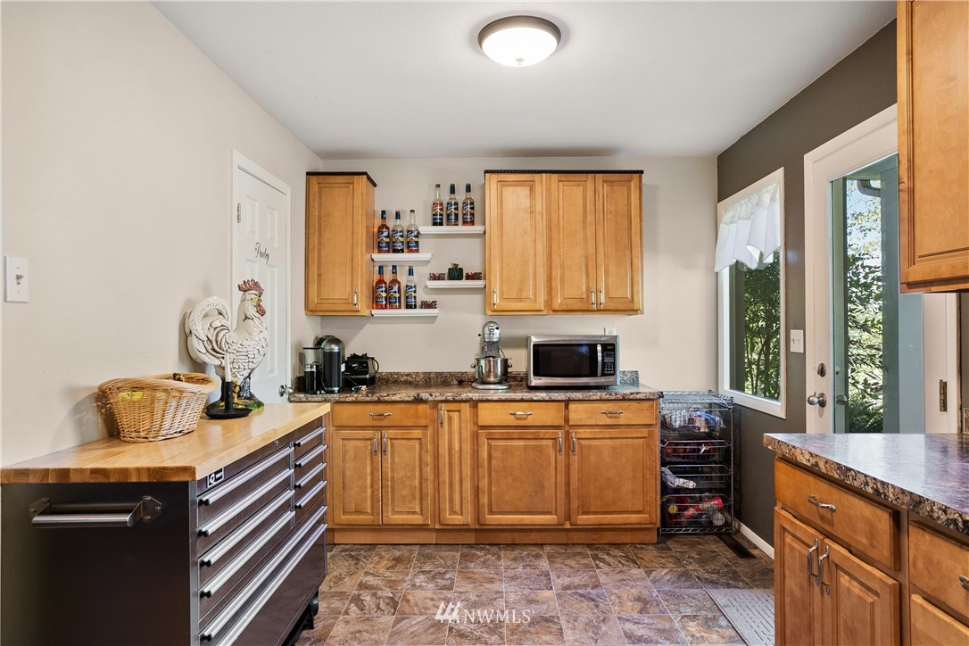 917 Seminary Hill Road Centralia, WA 98531 - Photo 12 of 31 Gallery Image 12