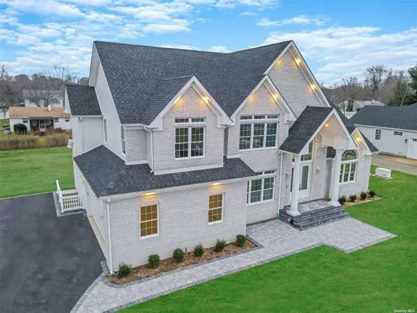 $1,250,000 | Lot 10 Sycamore Estates, Nesconset, NY 11767