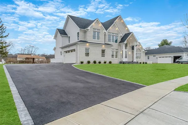 $1,250,000 | Lot 10 Sycamore Estates, Nesconset, NY 11767