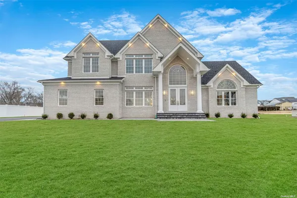 $1,250,000 | Lot 10 Sycamore Estates, Nesconset, NY 11767