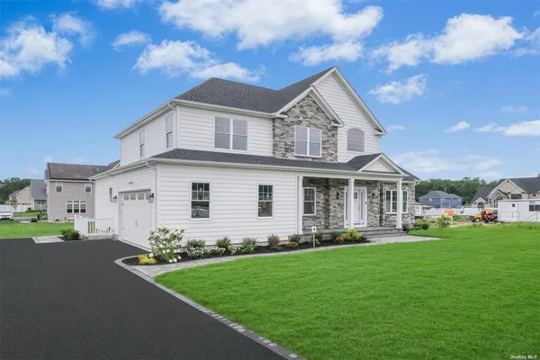 $1,250,000 | Lot 10 Sycamore Estates, Nesconset, NY 11767