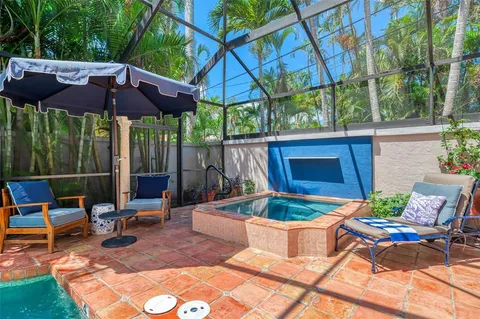 $1,595,000 | 3838 Flores Avenue, Sarasota, FL 34239