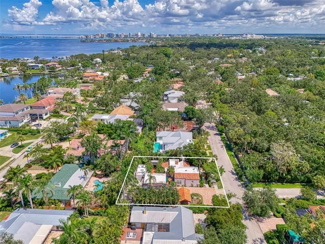 $1,545,000 | 3838 Flores Avenue, Sarasota, FL 34239