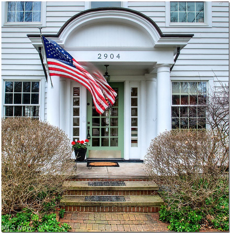 2904 Warrington Road Cleveland, OH 44120 - Photo 3 of 34 Gallery Image 3
