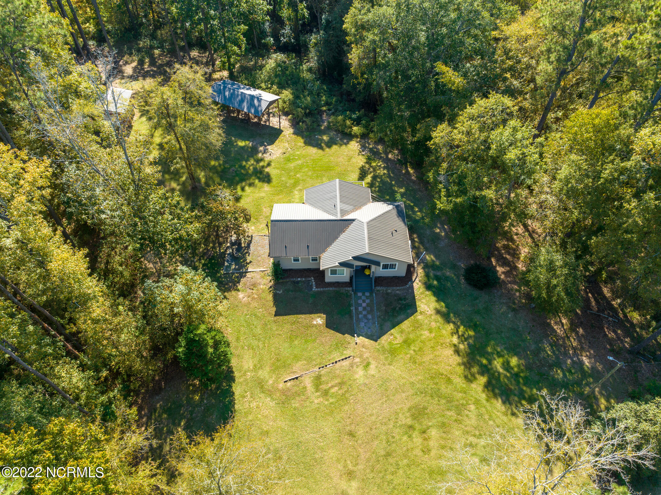 223 Nicholson Road Rockingham, NC 28379 - Photo 5 of 56 DJI_0118