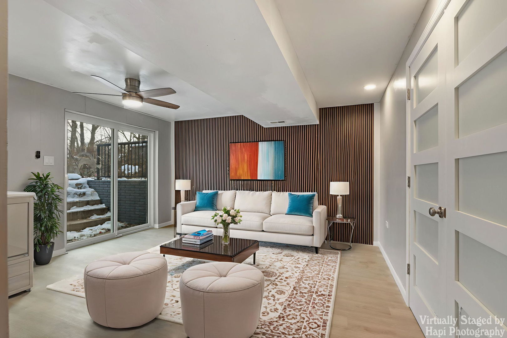 1835 West Weathersfield Way Schaumburg, IL 60193 - Photo 32 of 54 a living room with furniture and a potted plant