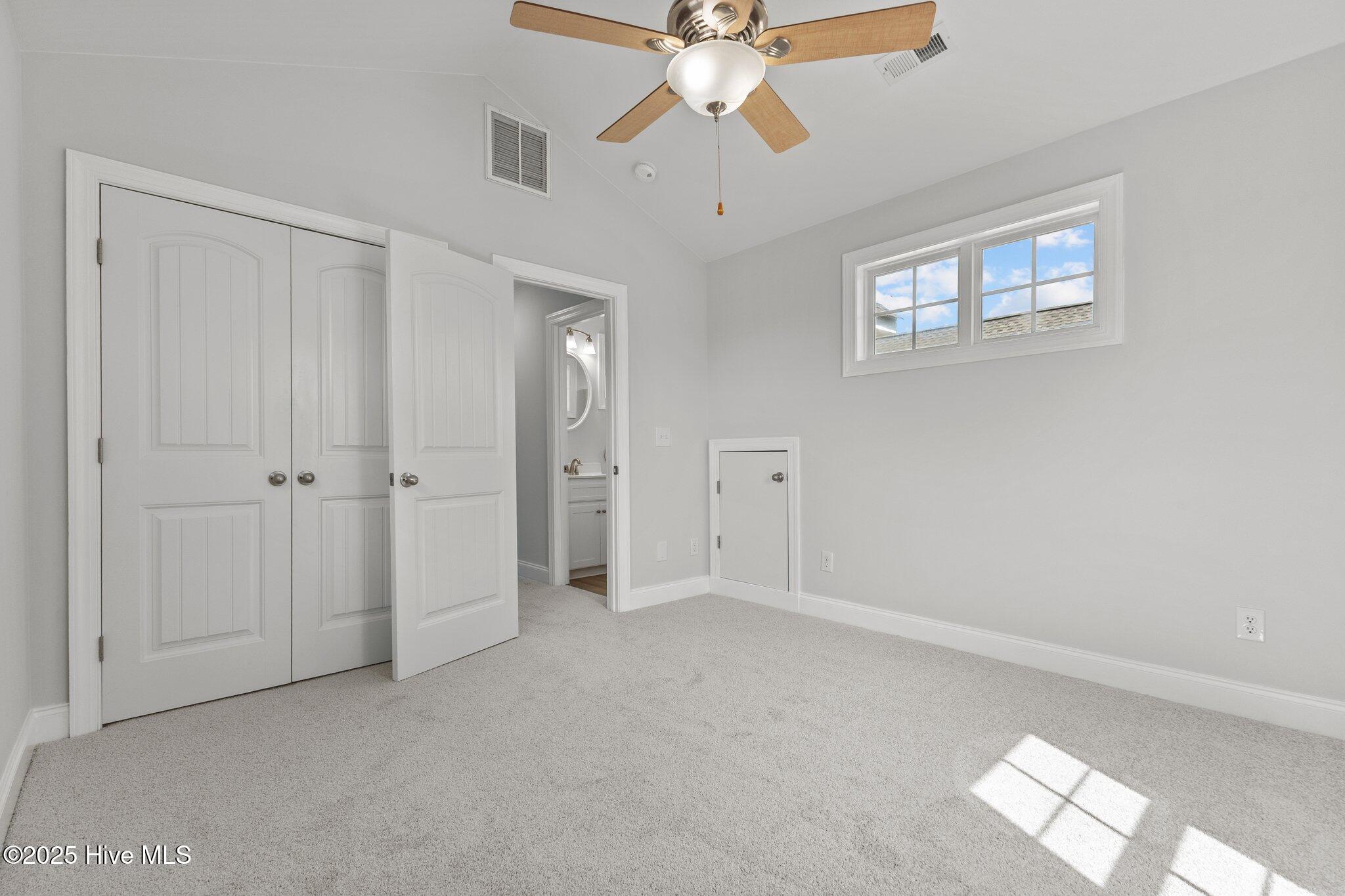 44 Maple Avenue Elizabethtown, NC 28337 - Photo 16 of 38 4-web-or-mls-AZ3A4725