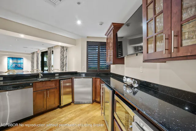 $565,000 | 801 South Olive Avenue, Unit 211, West Palm Beach, FL 33401