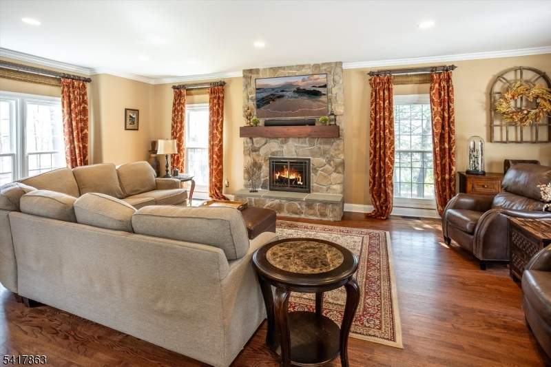 5 Green Hill Road Chester, NJ 07930 - Photo 7 of 44
