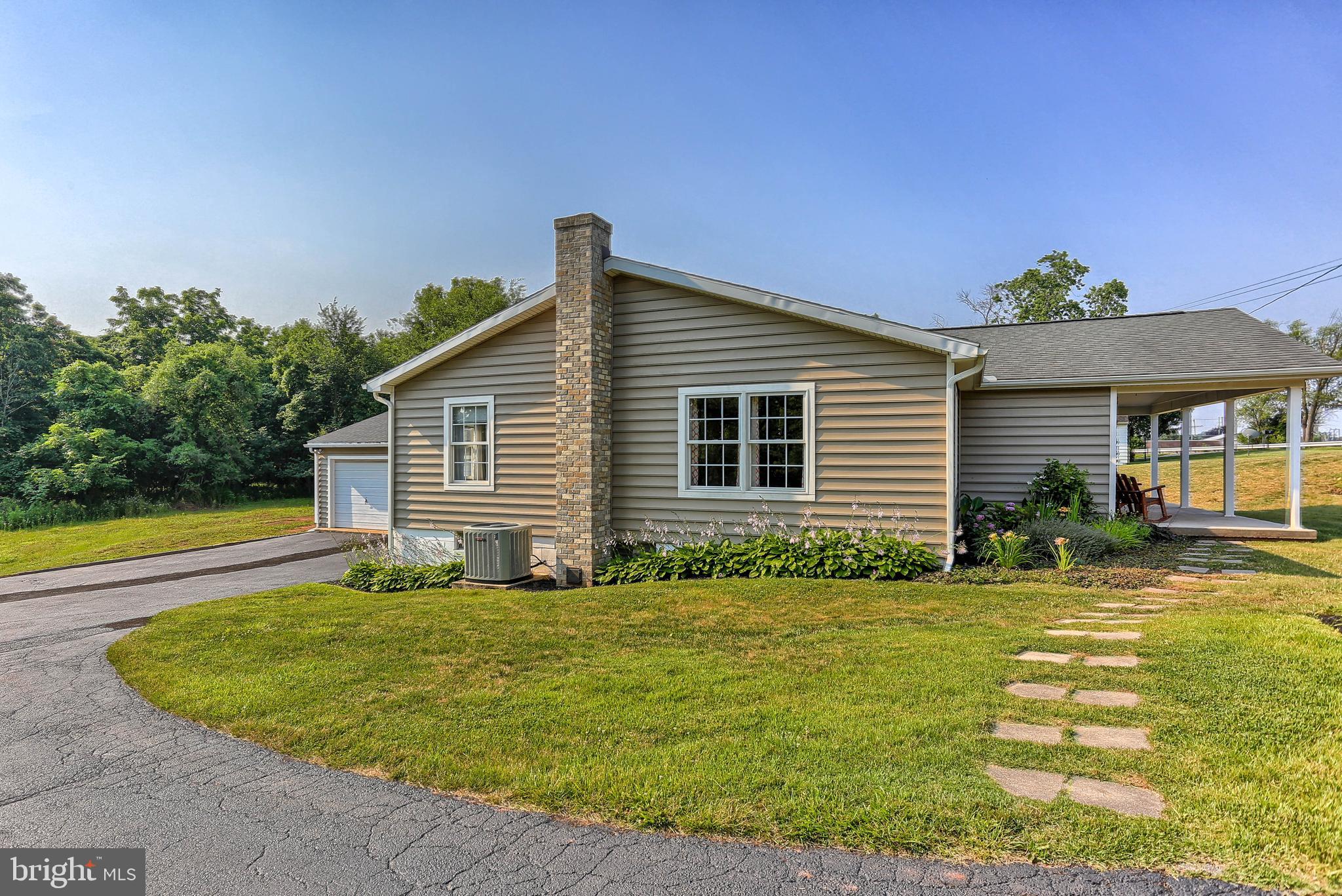 40 Locust Point Road Manchester, PA 17345 - Photo 11 of 66 Gallery Image 11