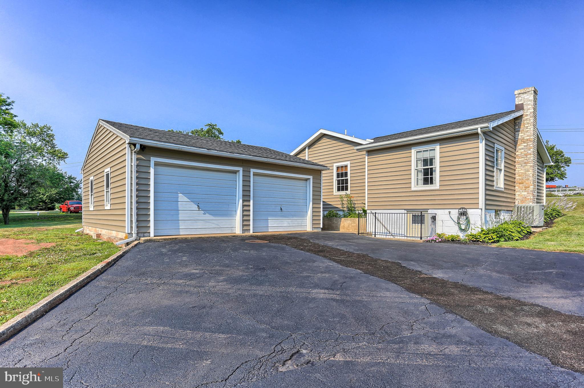 40 Locust Point Road Manchester, PA 17345 - Photo 14 of 66 Gallery Image 14